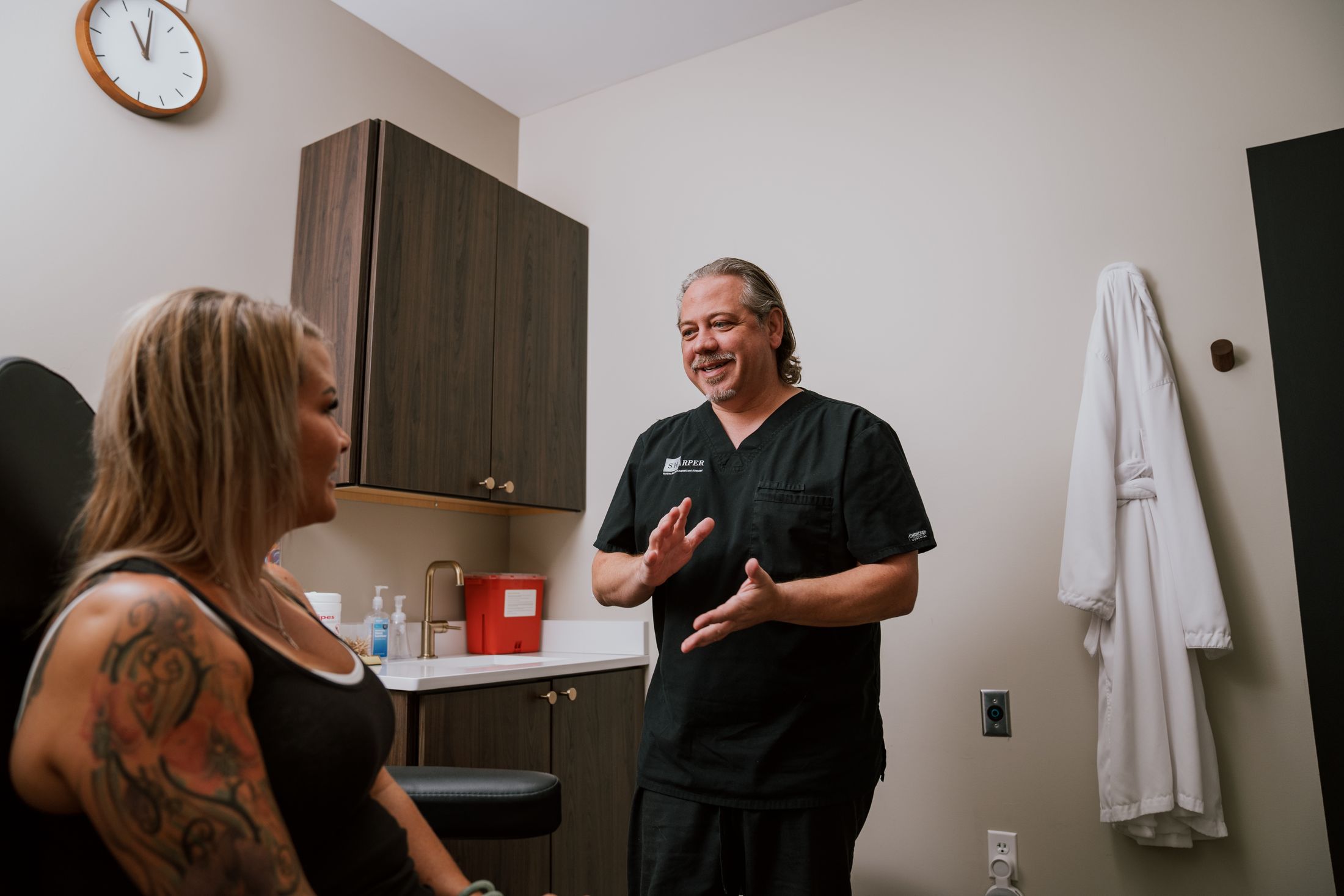 avon cold plunge therapy patient speaking with staff